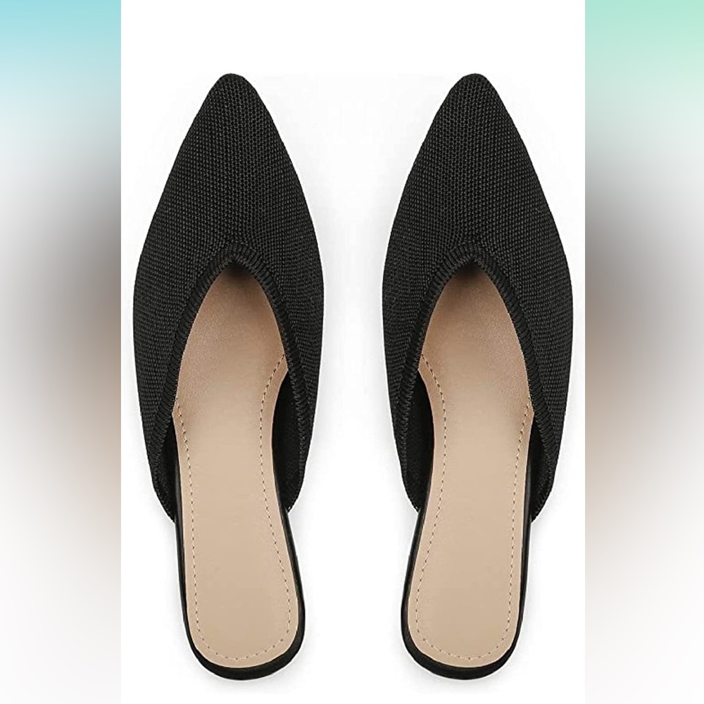 NWOT Women’s black flats